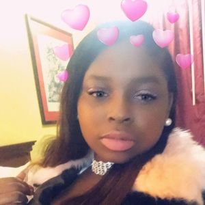 Meet your Posher, Jasmine